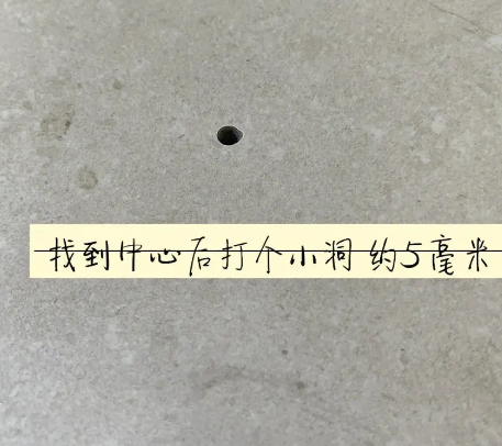 柳林瓷砖空鼓维修公司专业解答在瓷砖铺贴过程中，如果砂料搅拌不均匀，将会带来以下问题